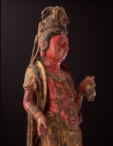 (dettaglio) di Guanyin, dinastia Song (legno policromo) da School Chinese
