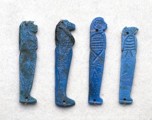 Amuleto di un Figlio di Horus, periodo greco-romano, 332 a.C.-395 d.C. da School Egyptian