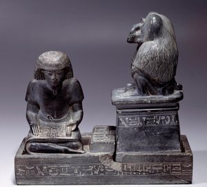 Antichità egizia: lo scriba Nebmertouf e la scimmia Thot, dio della scrittura e patrono degli scribi. Scultura in scisto. Regno di Amenofi III (1391-1353) da School Egyptian