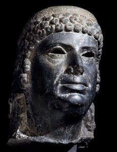 Testa di Cleopatra III, scultura in basalto. Civiltà egizia, Periodo Tolemaico, II secolo a.C. da School Egyptian