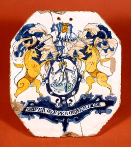 Piastrella da farmacista con stemma e motto della Worshipful Society of Apothecaries di Londra (ceramica) da School English