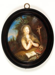 Maria Maddalena appoggiata a una banca, con gli occhi rivolti a un crocifisso da School English