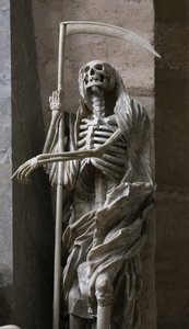 Dettaglio di una tomba da School German