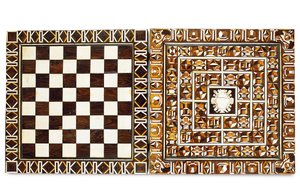 Scatola da gioco intarsiata della Germania meridionale, da Augusta o Norimberga, fine XVI-inizio XVII secolo