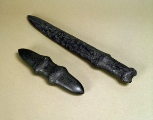 Lama di pugnale e pugnale di pietra, periodo Jomon 4500-3700 a.C.