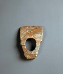 Zappa ad anello in granito rosso, periodo Jomon da Japanese School