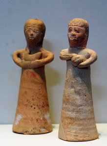 Donne che portano offerte, da Achziv, Israele settentrionale, VIII-VII secolo a.C. da School Levantine