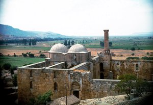 Arte ottomana: veduta della Moschea di Isa Bey da School Ottoman