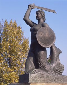Monumento alla sirena da School Polish