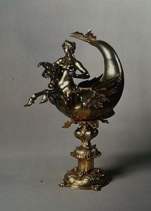 Brocca per lavarsi le mani a forma di bestia alata, Ausburg