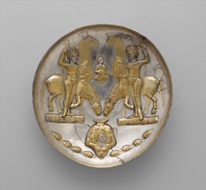 Piatto con giovani e cavalli alati, c.5°-6° secolo d.C. da School Sasanian