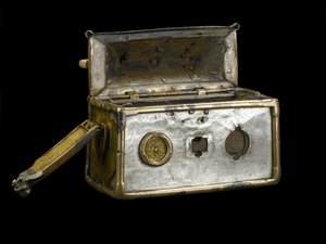 Reliquiario di Monymusk, c.VIII secolo d.C. da Scottish School