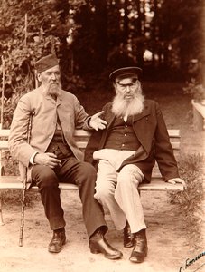 Yakov Polonsky e Afanasy Fet, poeti russi, c1890 da Sergei Dmitrievich Botkin