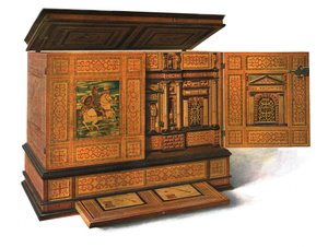 Mobile da scrittura intarsiato con marqueterie, 1904 da Shirley Charles Llewellyn Slocombe