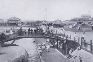 Ponte sullo Stagno dei Bambini, Ocean Beach, Durban da South African Photographer