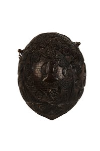 Polvere di cocco intagliata bugbear, coloniale spagnolo, c.1800 (cocco) da Spanish School