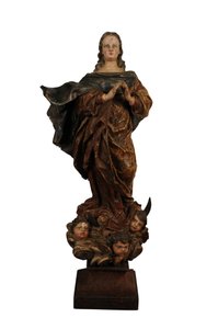 Scultura in legno della Madonna dell