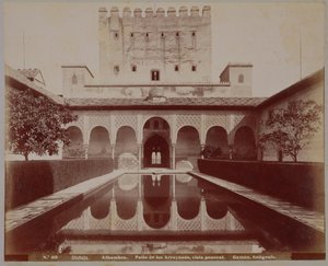 Patio de los Arrayanes, Alhambra, c.1875-80 da Spanish School