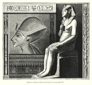 Statua seduta e rilievo del faraone egizio Akhenaton (Amenhotep IV)