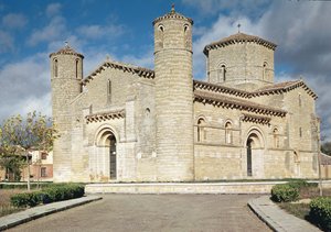 Vista della Chiesa di San Martin, costruita 1035-66 da Spanish School