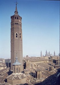 Vista della Iglesia de San Pablo da Spanish School