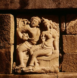 Rilievo di una coppia Mithuna a Isurumuniya da Sri Lankan School
