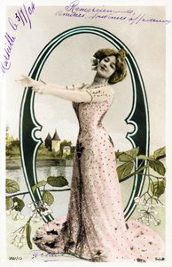 O: Agustina Otero Iglesias, alias Caroline Otero detta La Belle Otero, cantante, ballerina di cabaret e importante cortigiana della Belle Epoque - Alfabeto in cartolina