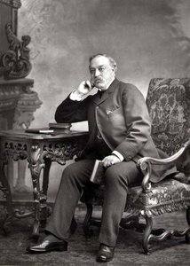 Edmund Yates (1831-94), giornalista e romanziere, ritratto fotografico