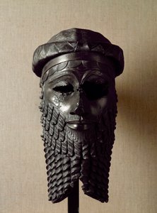 Arte sumera: testa di re, forse Naram-Sin. Scultura in bronzo. Circa 2250 a.C. Baghdad, Museo Nazionale dell