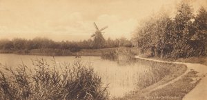 Malmo: motivo da Slottsparken (foto b/n) da Swedish Photographer
