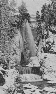 Le Gole del Taubenloch, vicino a Bienne in inverno da Swiss Photographer