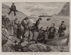 Turisti nelle Highlands occidentali, passeggeri che imbarcano a Loch Scavaig dopo aver visitato Loch Coruisk