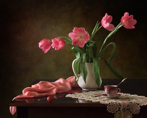Eleganti tulipani rosa da Tatyana Skorokhod