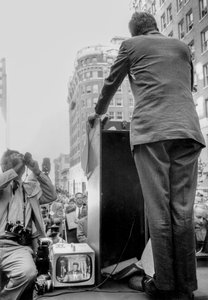 John F Kennedy tiene un discorso elettorale a Seattle, WA da Ted Spiegel