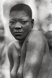 Ragazza Awemba, Livingstone a Broken Hill, Rhodesia Settentrionale, 1925-1927 da Thomas A. Glover