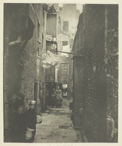 Vicino No. 37 High Street da Thomas Annan