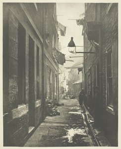 Vicino al n. 80 di High Street da Thomas Annan
