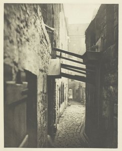 Close No. 83 High Street da Thomas Annan