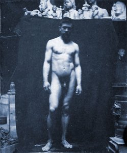 Ritratto nudo di Samuel Murray nello studio di Eakins