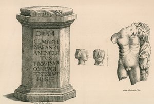 Un piedistallo e frammento della statua di Ercole di manifattura romana da Thomas Fisher Hoxton