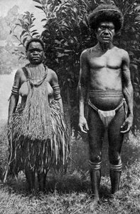 Lutto per i morti mostrato da cappi di canapa, Nuova Guinea, 1922 da Thomas McMahon