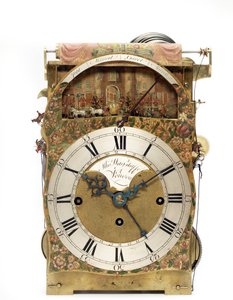 (dettaglio) orologio da tavolo musicale George III verde e dorato Japanned raffigurante la parata del sindaco, c.1780 da Thomas Wagstaff or Wagstaffe