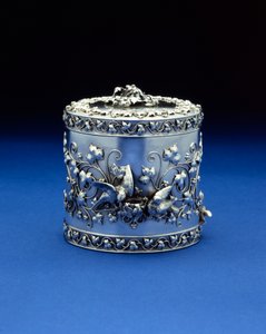 Una scatola cilindrica di Tiffany & Co, c.1870-185