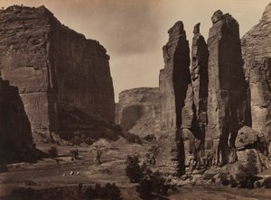 Cañon de Chelle. Le pareti del Grand Cañon sono alte circa 1200 piedi.