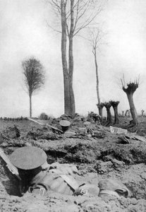 Il reggimento di Liverpool del re in attesa dei tedeschi, Prima Guerra Mondiale, 1914-1918, c1920