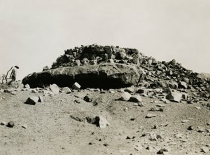 Rovine nella regione di Goz Regeb, Sudan, fotografia di Ugo Monneret de Villard, 1925 ca.