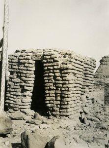 Tomba nella necropoli settentrionale, Qasr Ibrim, Egitto, fotografia di Ugo Monneret de Villard