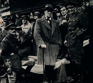 47ª Divisione in parata, 1918, 1945 da Unbekannt