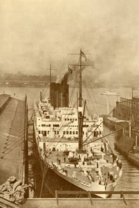 Un famoso transatlantico francese, Il Paris 34.569 tonnellate, c1930 da Unbekannt