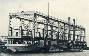 Una ferrovia galleggiante, 1922 da Unbekannt